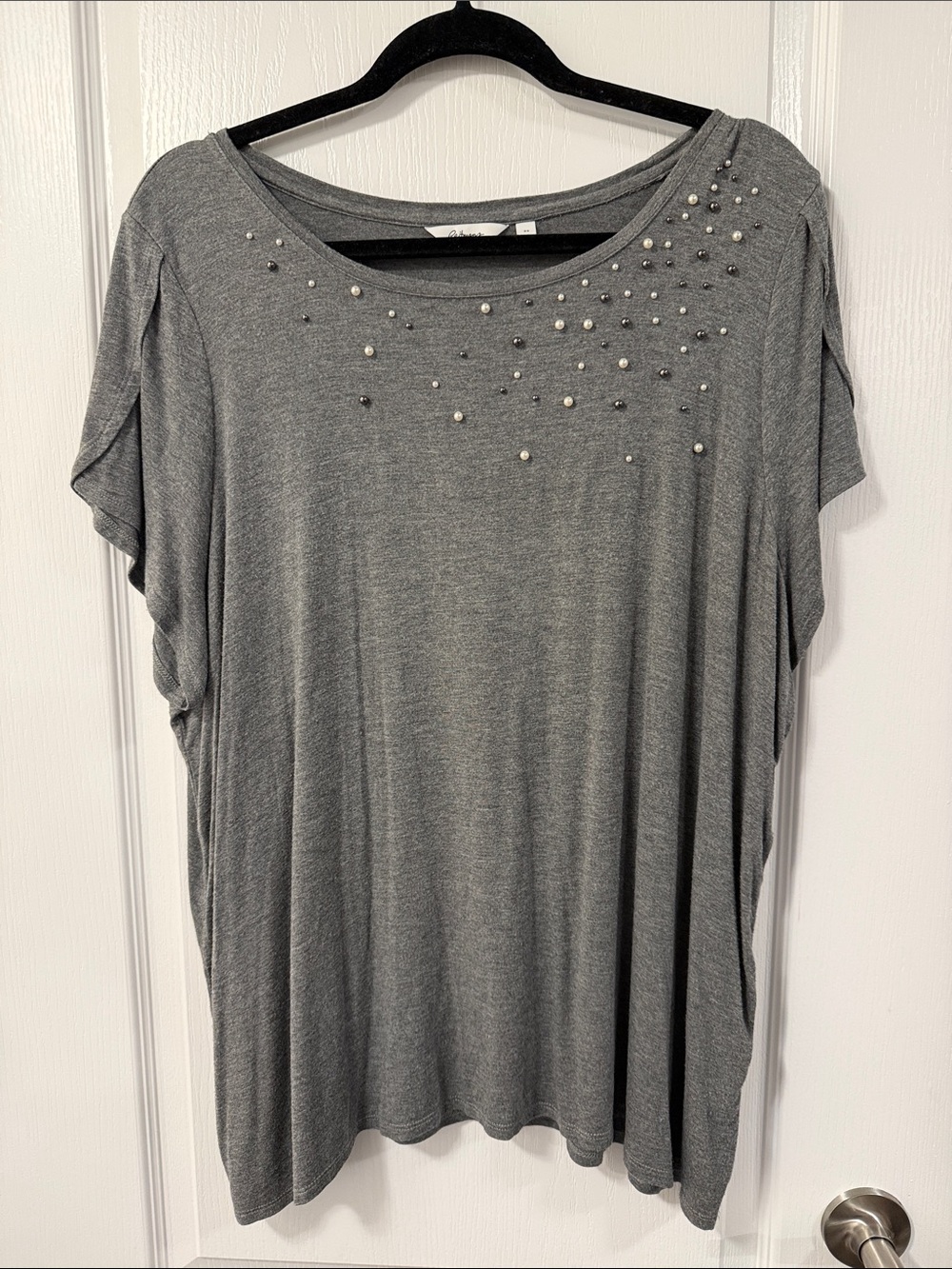 Reitmans women’s Embellished Top Grey Size 3X whimsigoth neutral minimalist